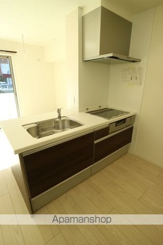 グランマスト栄町B棟の内装写真