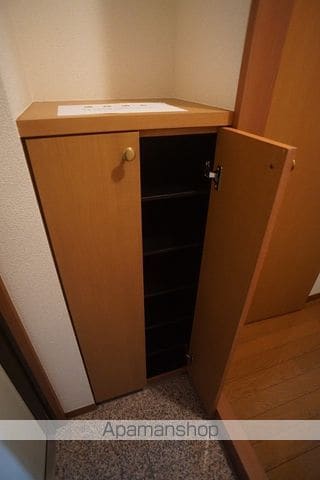 ブラウンコートの内装写真