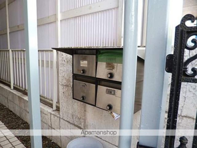 スカイピア阿佐ケ谷の玄関写真