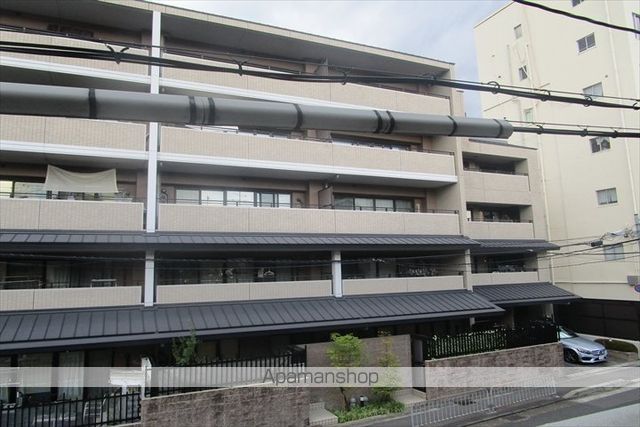 アローズマンションの外観写真