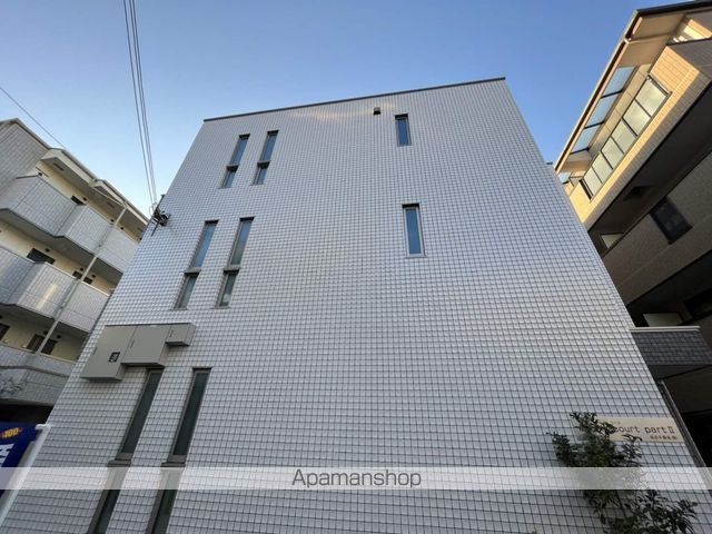 ADONIS COURT PARTIIの外観写真