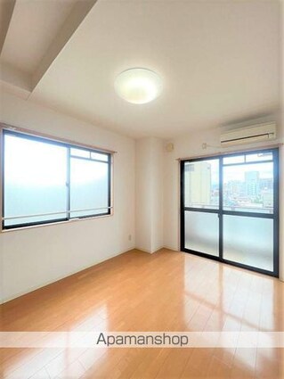 一聖ビル[1K/25.3m2]のリビング・居間