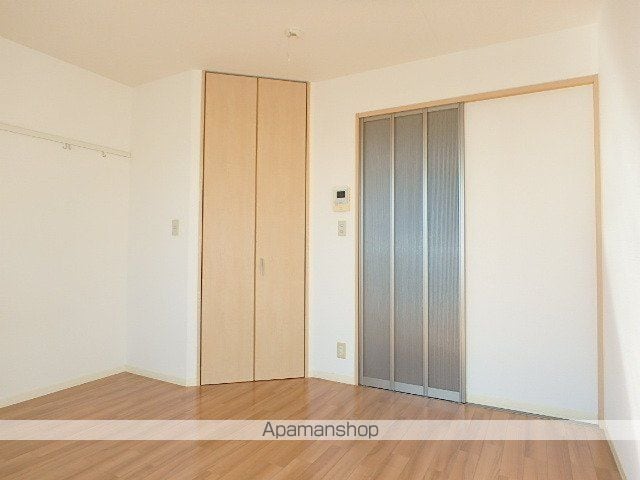 シャーメゾン三崎の内装写真