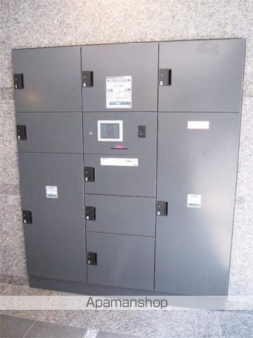 ルーブル高田馬場参番館[1K/25.5m2]の共用部2