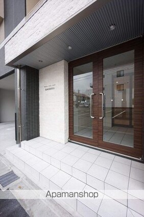 Ｎｏｔｒｅ　ｃｈｅｚ　ｎｏｕｓ　ＳＡＮＮＯＵ（ノートルシェヌー）[1LDK/38.85m2]のエントランス