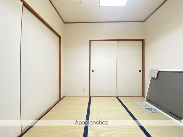 本町ハイツタイプIの内装写真
