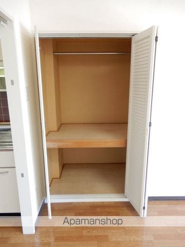 プレサント南5西9の内装写真