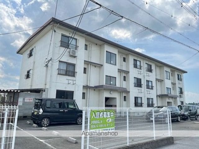 平和マンションIの外観写真