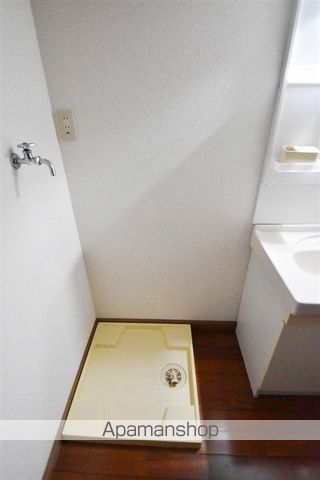 クレイドルの内装写真