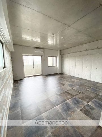 WOLF PACK APARTMENTの内装写真