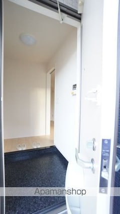 アージュ[1R/33.8m2]の玄関
