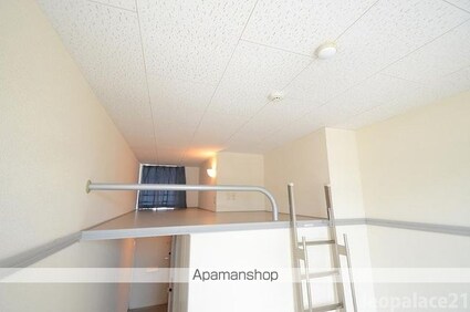 レオパレスクラウド[1K/23.18m2]の内装3