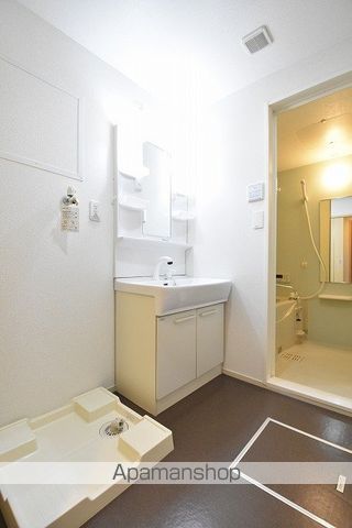 NゲートVの内装写真