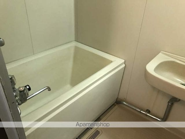 クレセント春日Aの内装写真