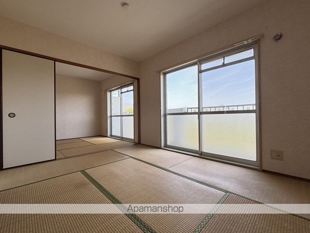 コーポ辻村IIの内装写真
