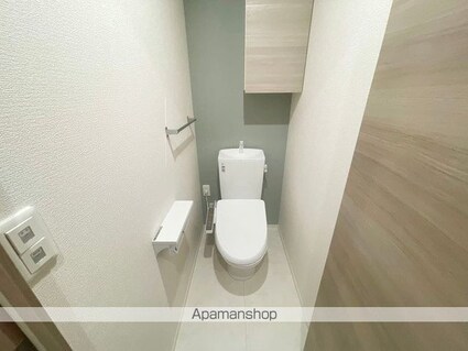 ＤーＲＯＯＭ八幡町[1LDK/41.6m2]のトイレ