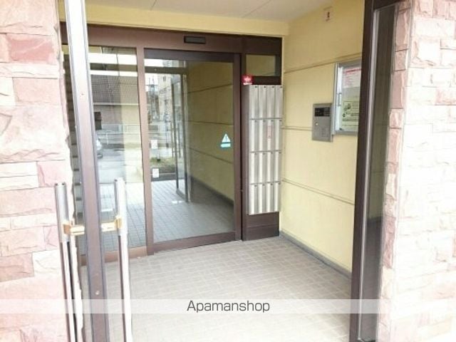 パラッツオ白山の玄関写真