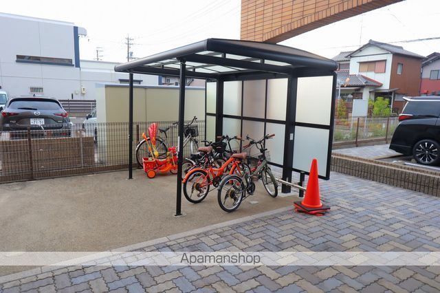 アクシス12のその他写真