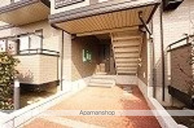 サンモールヴィレッジ Cの玄関写真