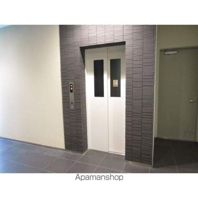 コンフォリア池袋ＤＥＵＸ[1R/30.03m2]のロビー1