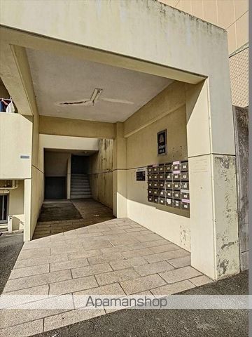 セントフォレスト伊島の玄関写真