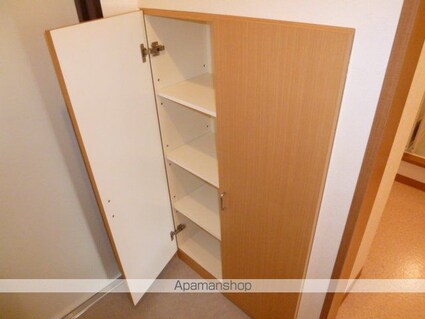滋賀県長浜市口分田町[2LDK/56.21m2]の玄関