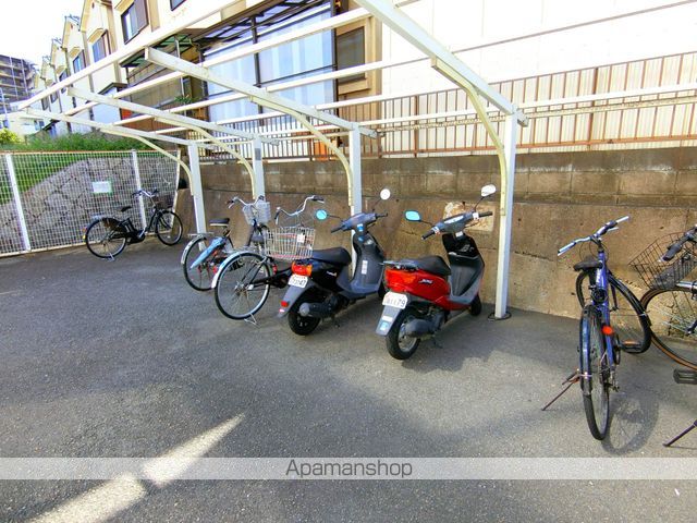 エステル津田のその他写真