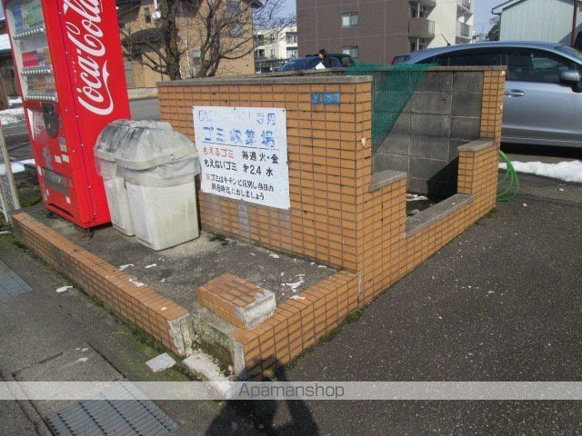 サンワロイヤル長江の外観写真