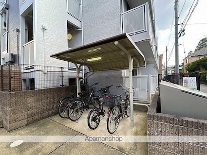 レオパレスフィオーレ石神井台[1K/19.87m2]の共用部2