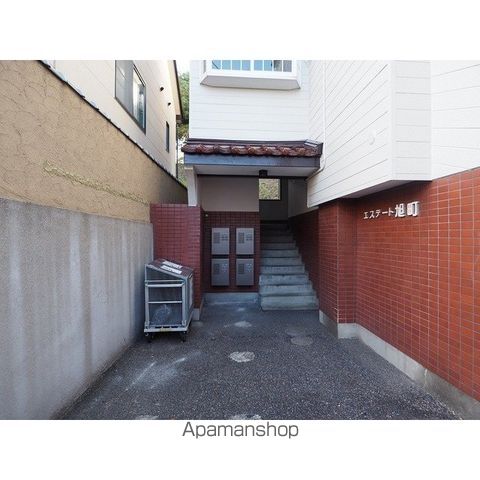 エステート旭町の外観写真