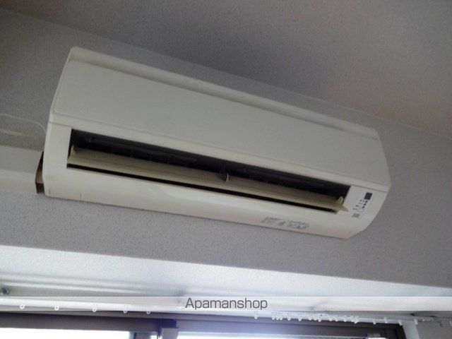 アーク吉田駅前の内装写真