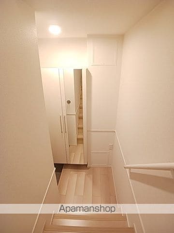 ヴィアアルスIIの内装写真