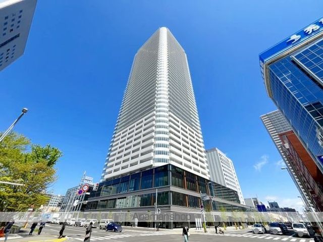 ONE札幌ステーションタワーの外観写真