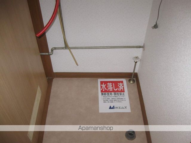 シティハイム川沿の内装写真