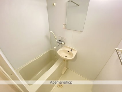 レオパレス森真[1K/23.18m2]のバス