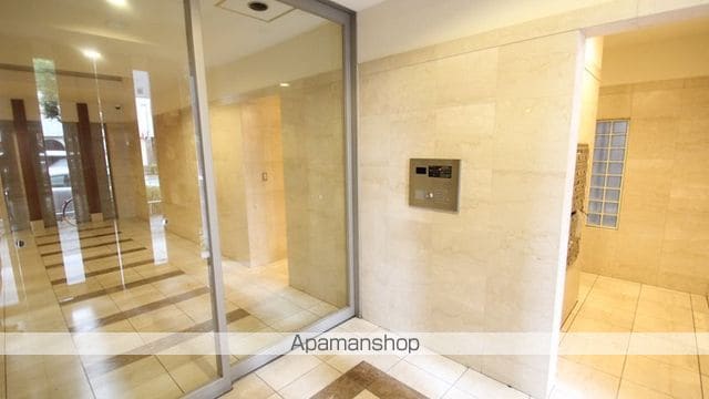 東京都新宿区西新宿６丁目[1K/20.17m2]のロビー1