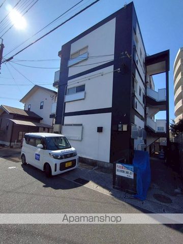 柳コーポの外観写真
