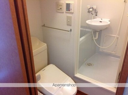 レオパレスひまわり[1K/20.6m2]のトイレ