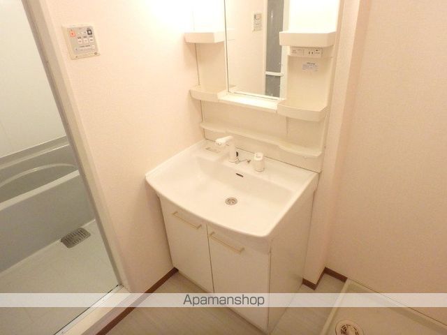 リビングタウン堅田 C棟の内装写真