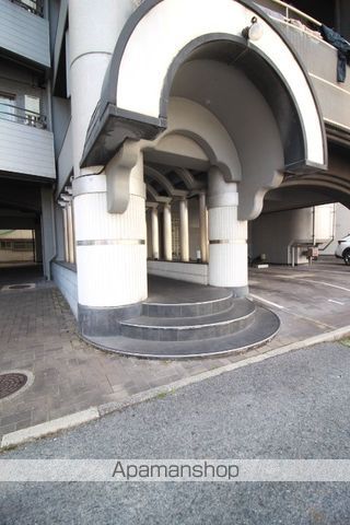 エイトバレー54の玄関写真