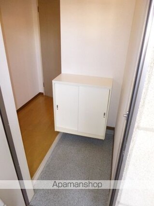 レジア和[2LDK/50.5m2]の玄関