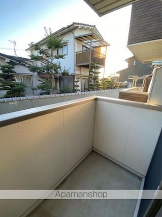 アーバンフラット六条Ⅲ[1R/34.06m2]のバルコニー