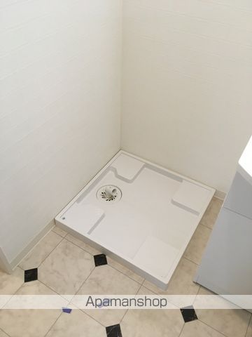 KTIレジデンス摂津富田の内装写真