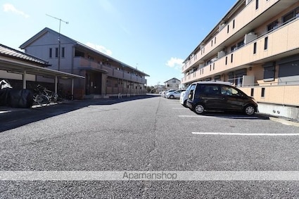 ＰＲⅠＮＣＥＳＳ　Ⅰ・Ⅱ[1K/37.06m2]の駐車場