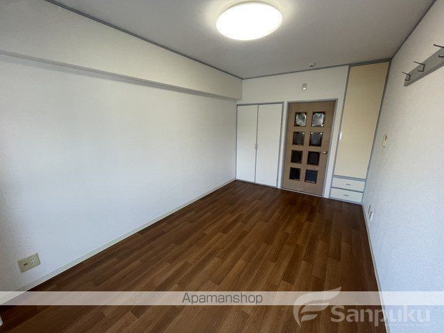 湯渡マンションの内装写真