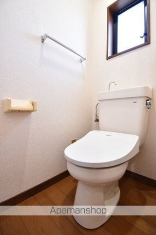クリスタル女池 Aの内装写真
