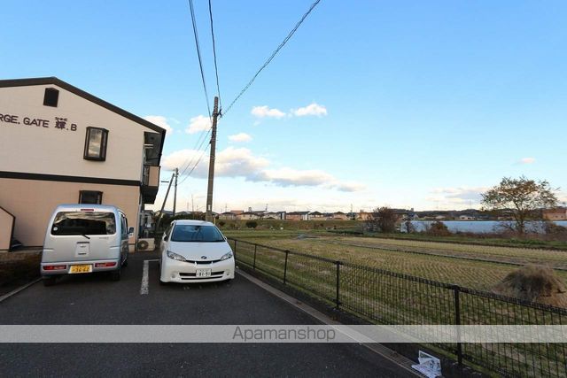 LARGE,GATE輝・Aの周辺写真