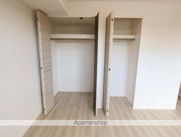 セレブ開懐世利の内装写真