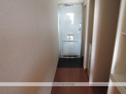 レオパレス賀庄３[1K/23.27m2]の玄関