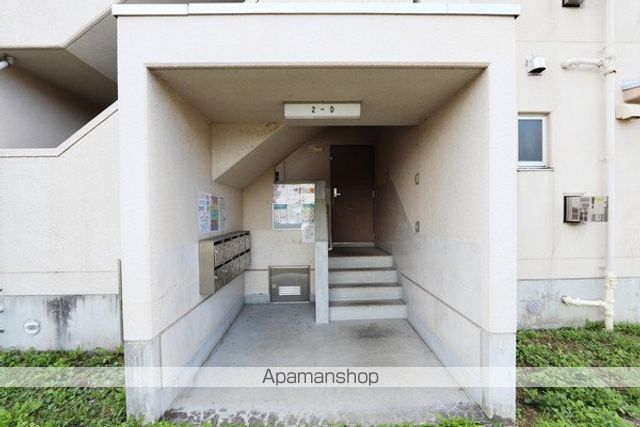 ビレッジハウス小泉2号棟の玄関写真